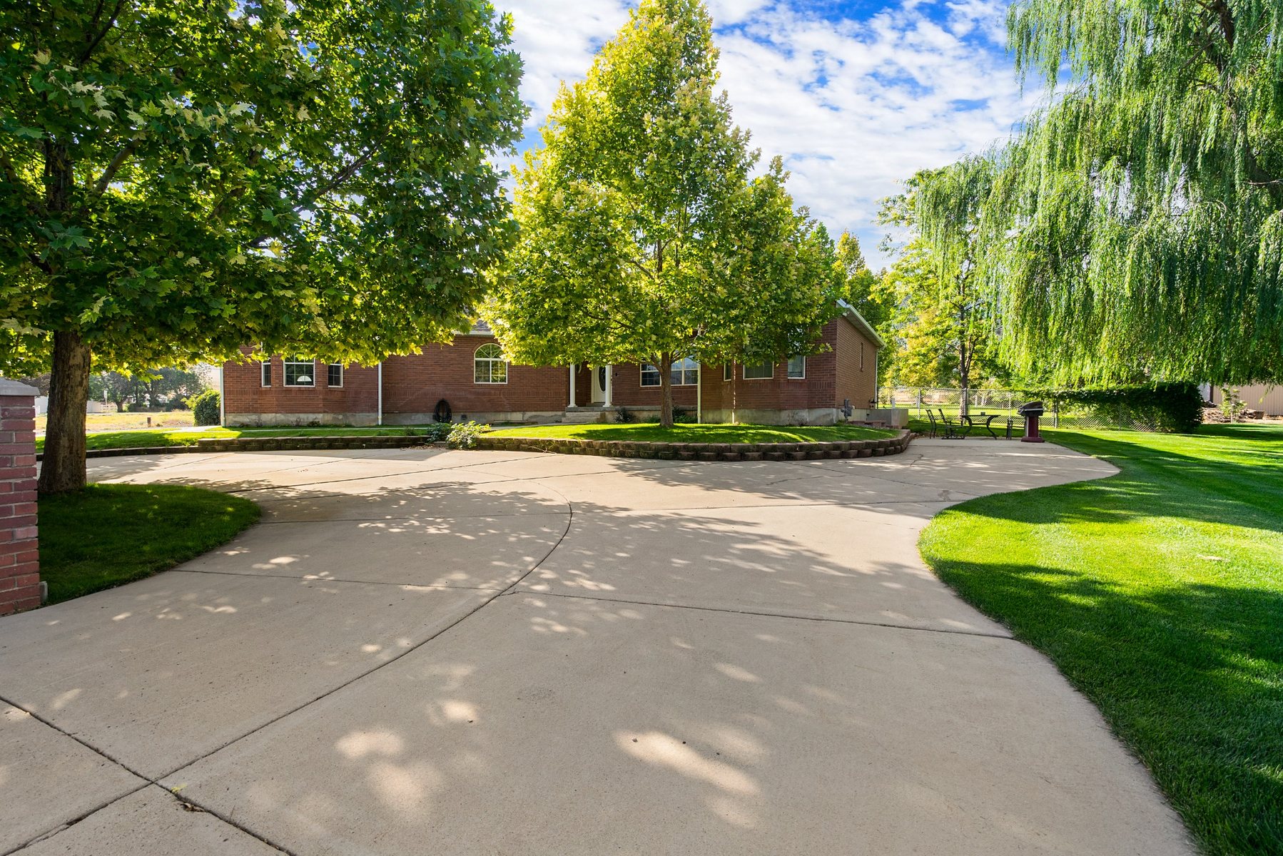 1566 Canyon Road in Lake Point, Utah